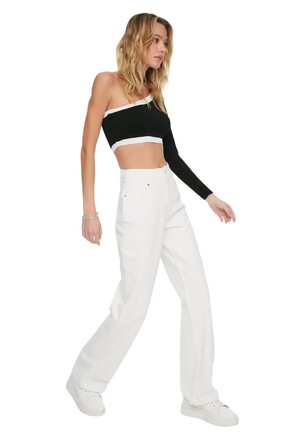 Джинси жіночі Trendyol з високою талією, широкі штанини, білі (Розмір 42)