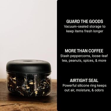 Fellow vacuum storage containers for coffee and food, integrated vacuum pump, airtight seal, 0.4 liters, clean glass