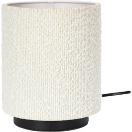 колір: чорний. білий.