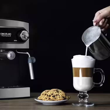 Кавоварка Cecotec Cumbia Power Espresso 20 Barista Aromax, 2900 Вт, 20 бар, 2 нагрівальні системи, манометр, подвійний фільтротримач, 2 фільтри