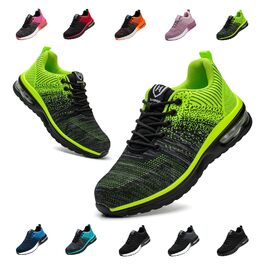 колір: зелений