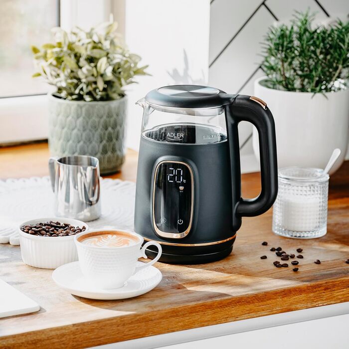 Електричний чайник Adler з регулюванням температури 2200W, 1.7L з LED-дисплеєм та сенсорною панеллю, 5 температурних програм, функція підтримання тепла, фільтр, чорний, золотий