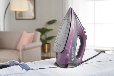 Парова праска RUSSELL HOBBS Pro Ultra 2800W (27281-56)