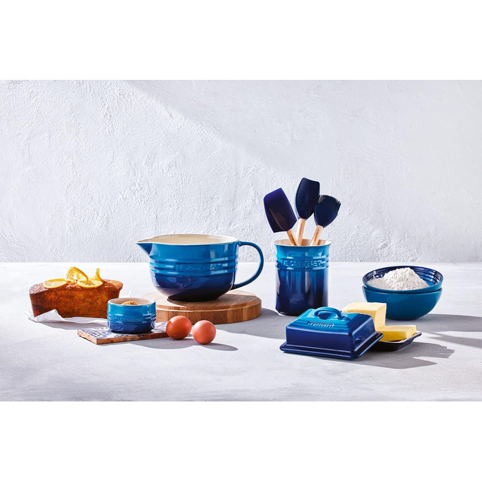 Le Creuset Stoneware Butter Dish, 900 g, 17 x 12.5 x 9 cm, Azure, 80837172200003