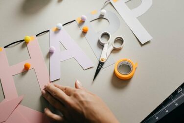 Універсальні ножиці Fiskars з антипригарним покриттям Titan, 21 см, нержавіюча сталь, біло-помаранчеві (1004721)