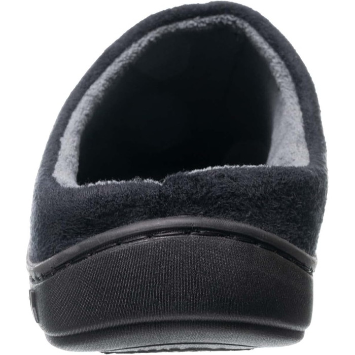 Чоловічі тапочки Isotoner з піною пам'яті та внутрішньою/зовнішньою підошвою. М'який халатний дизайн, чорний мікрозамш, середній розмір