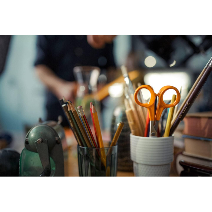 Ножиці Fiskars Classic для хобі, 13 см, для правшів і лівшів, нержавіюча сталь, пластикові ручки, помаранчеві
