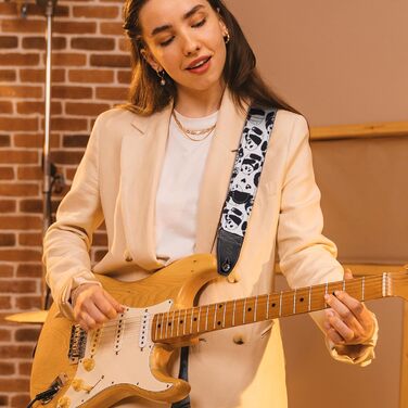 Гітарний ремінь 5,1 см з бавовняним друком, квітковий принт, з повним шкіряним кінцем, для бас-гітари, електро- та акустичної гітари, безкоштовний кріплення для ременя, фіксатори для ременя та медіатори. Жовті ромашки (Панда)