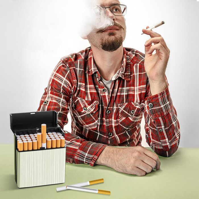 Металеве тютюнотримач для 40 сигарет, великий, з магнітною кришкою, золотий (для жінок та чоловіків)