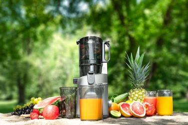 Вертикальна шнекова соковижималка Concept JUICY LO7120, 250 Вт