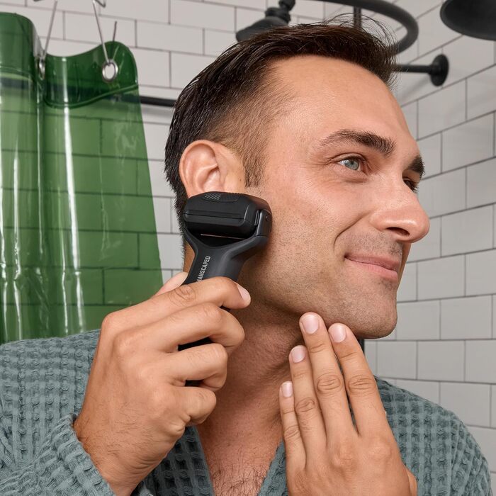 Електричний триммер MANSCAPED® The Chairman™ Plus: 2 змінні насадки, SkinSafe®-фільтр, USB-C зарядка, ніжний до шкіри