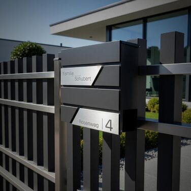 Поштовий ящик Grafner Premium персоналізований RAL 7016 з газетницею та 2 ключами, антрацитовий, з гравіюванням (ім'я, вулиця, номер будинку), комплект для монтажу