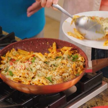 Сковорода Livington Copper & Stone 28 см - індукційна, антипригарна, для всіх плит - з рецептами