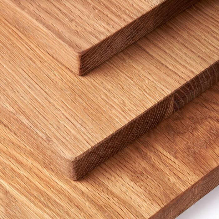 Cutting and Serving Board made of high-quality oak, 40 x 30 cm | Antibacterial kitchen board from Europe | Serving board, breakfast board, solid wood board