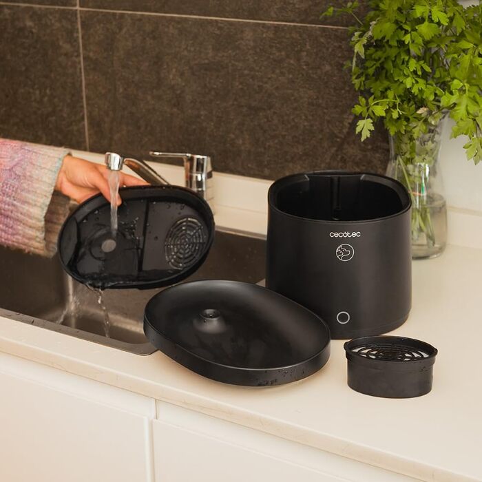 Автоматичний годівниця для домашніх тварин Cecotec Pumba 1600 Purrfect Meal - 1.6 л, 4 відділення, LED, таймер, запис голосу + фонтанчик для води 2.5 л
