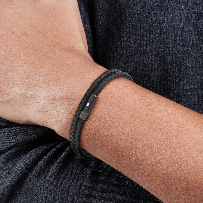 Чоловічий шкіряний браслет Tommy Hilfiger з магнітною застібкою, чорний