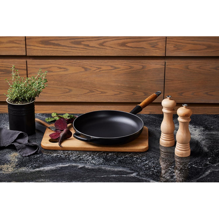 Сковорода Le Creuset Signature чавунна з дерев'яним ручками, 2.25 л (біла)