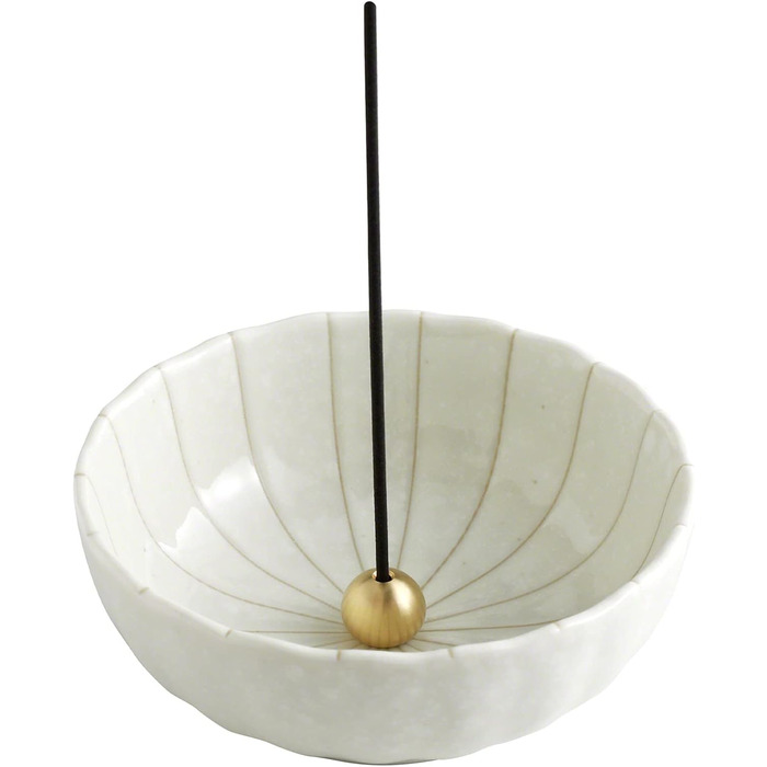 Asayu Japan Incense Holder - White Lotus - For 10cm Incense Sticks, Made in Japan, Traditional Ceramic Ash Catcher, Includes Detachable Brass Stand - For Yoga, Meditation, and Relaxation