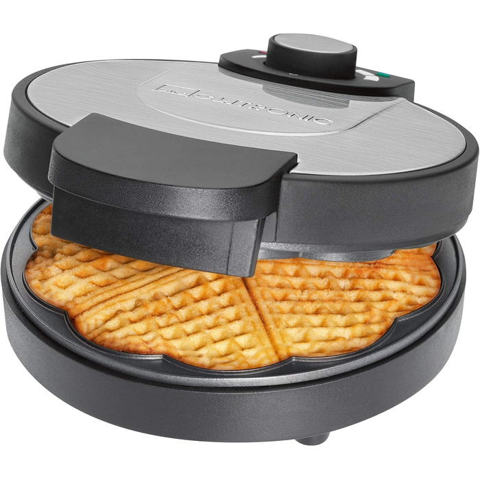 Clatronic® Heart-Shaped Waffle Maker with 7-Inch Non-Stick Plates - 1000W