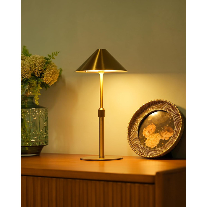 Нічник бездротовий акумуляторний Wiederaufladbare для вітальні, спальні, їдальні - Gold (латунь) з лампочкою, димуванням, сенсорним керуванням, 3-в-1