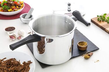 Prestige - Slim and simple - Pressure cooker 4 l - induction-compatible - Aluminium - Silver 4 Liters / 6.8 kg Aluminium