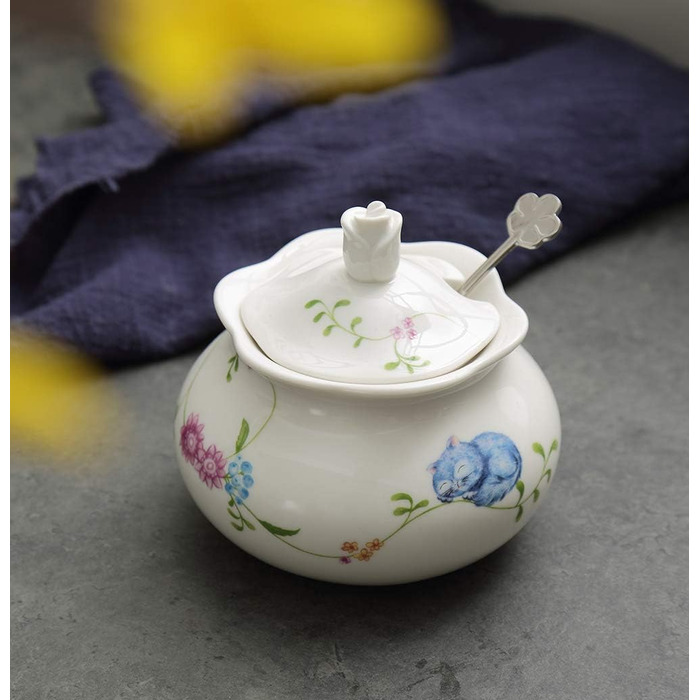 Hotoco Sugar Bowl, Ceramic Sugar Bowl with Lid and Stainless Steel Spoon for Home and Kitchen - Flower Design, White flower