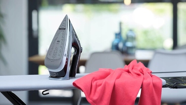 Парова праска Braun Freestyle 5, 2800 Вт, 220 г/хв, 330 мл, чорна