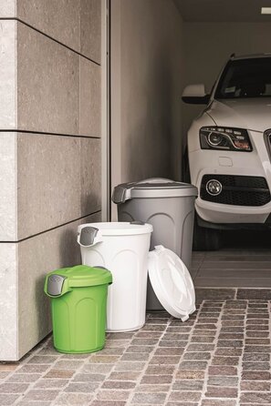 Трямбачка для корму Kreher XL: містка, з харчового пластику (PP), сірого кольору, 46 літрів