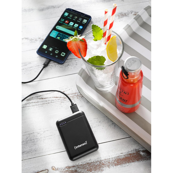Powerbank Intenso 10000mAh XS – чорний, зовнішній акумулятор для смартфонів, планшетів, MP3-плеєрів та цифрових камер