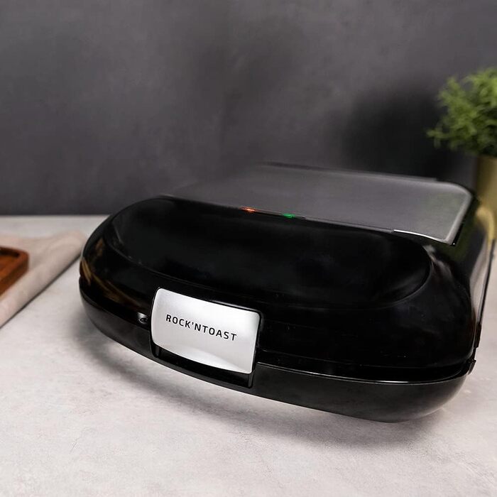 Сендвічниця Cecotec Rock'nToast Family Waffle: 1500W, 4 вафлі, антипригарне покриття, 180° поворот, швидкий нагрів, нержавіюча сталь, індикатор температури, рівномірне підсмажування, для сендвічів та вафель