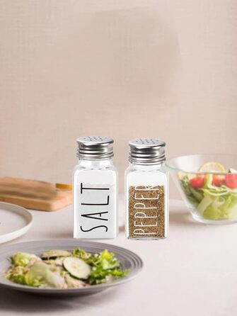 Farmhouse Salt and Pepper Shaker Set, Clear Glass, Cute, Gift for Women, Wedding Decoration, No Rubbing