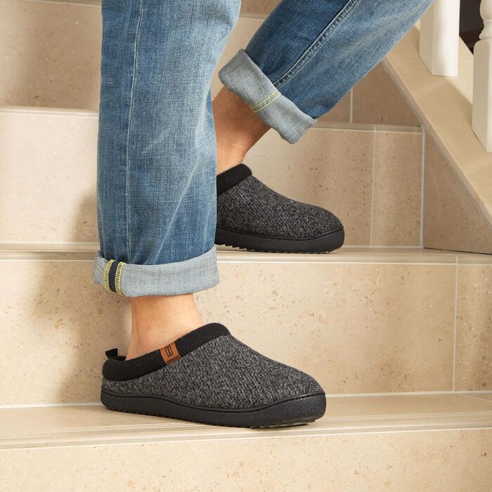 Чоловічі домашні тапочки MERRIMAC з піною Memory Foam, чорні, 43/44 EU