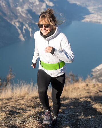 Пояс для телефону WATERFLY: спортивний пояс-сумочка для бігу, джогінгу, фітнесу. Підходить для чоловіків та жінок (світло-зелений)