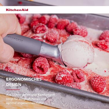 Прес для часнику KitchenAid Softgrip сірий (вугільний), з дерев'яною ручкою