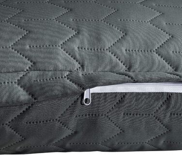 Декоративна подушка Aqua-Textil Dreamlike 60x60 см антрацит сіра, мікрофібра, легка стьобана, для дому