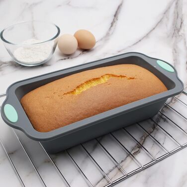 22.9 cm Silicone Bread and Loaf Pans, 2 Pack, Food-Grade Non-Stick Silicone Baking Molds for Baking Banana Bread, Meatloaf, Pound Cake with Metal-Reinforced Frame