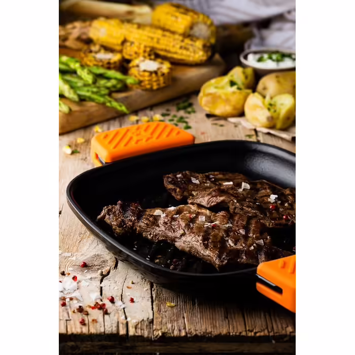 BRA Efficient Iron | Striped Square Grill, 24 cm, Black