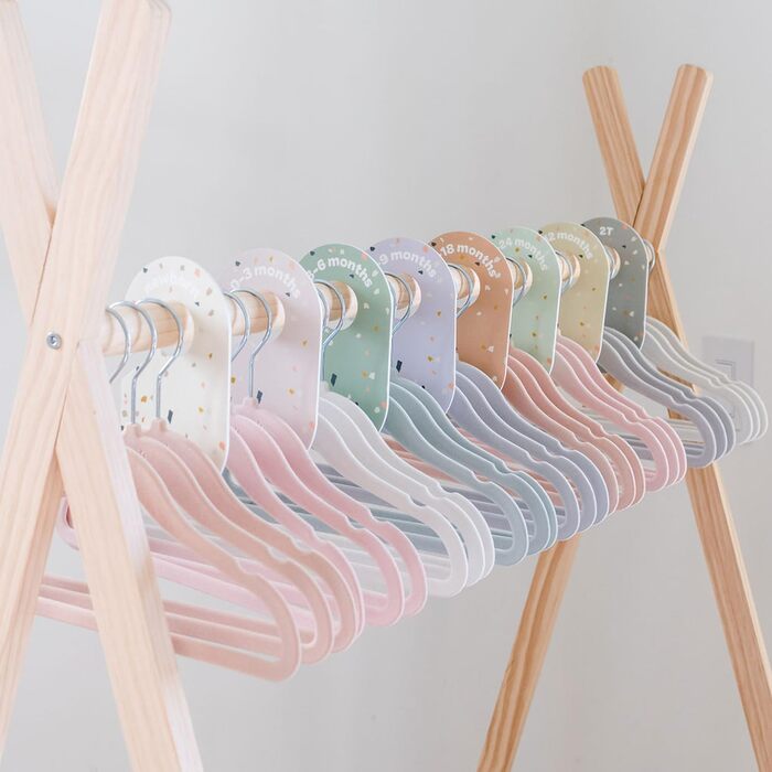 3 Sprouts - 30 шт. плюшеві вішалки для дитячого одягу, бежеві