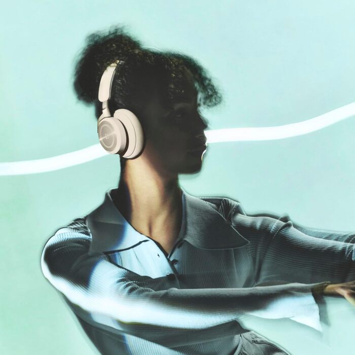 Bang & Olufsen Beoplay HX – Бездротові навушники Bluetooth з шумозаглушенням, до 40 годин роботи, 6 мікрофонів, золотий колір