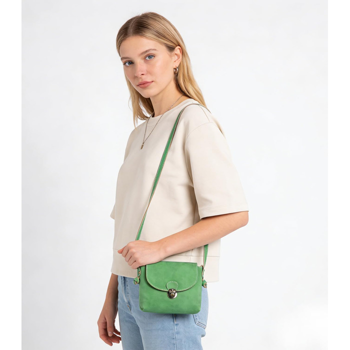 Сумка жіноча через плече Kleine Umhängetasche, екошкіра, зелений (трава) з замком