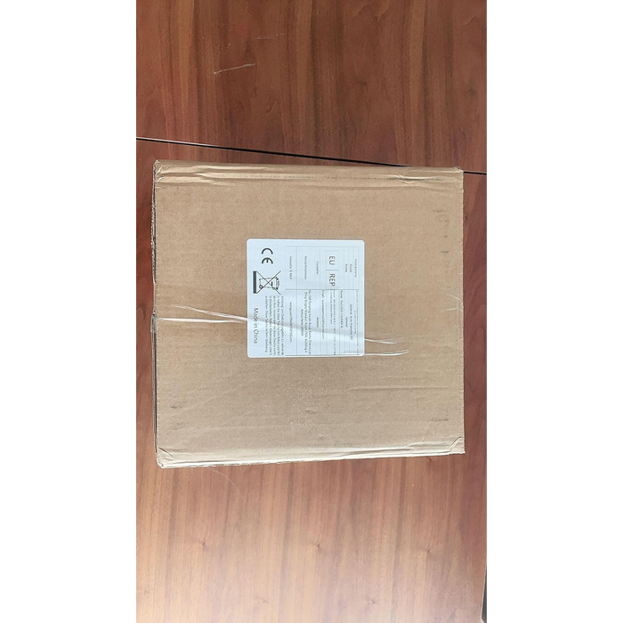 Надувний матрац Auto, чорний, з двома подушками та насосом. Ідеальний для кемпінгу, відпочинку та тематичних вечірок. Пряма форма.