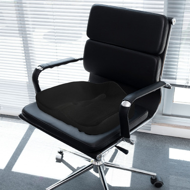 HOMCOM Orthopedic Seat Cushion Ergonomic Seat Cushion for Office Chair, Car & Co., Coccyx Cushion Made of Memory Foam for Tailbone, Sciatica, Hemorrhoids Back Pain Relief, Black | Aosom