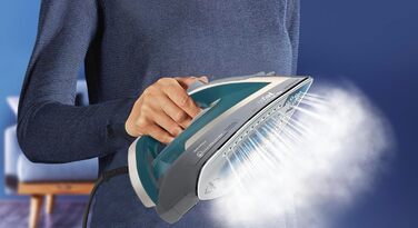 Парова праска Tefal Ultragliss Plus FV6842, 2800 Вт, знімний колектор накипу, подача пари 50 г/хв, паровий удар 260 г/хв, автоматичне вимкнення, захист від накипу, антицарапка, бірюзово-сіра