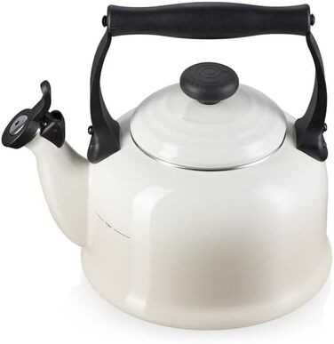 Le Creuset Kettle Tradition, Capacity: 2.1 l, Enameled Steel, Meringue, 40102027160000