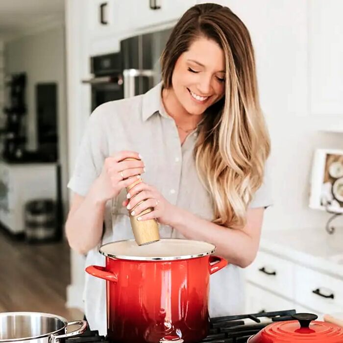 Дерев'яні соляні та перечні млини, 20 см, з регулюванням ступеня помелу, наповнювані вручну, з дуба, для кухні - набір 2 шт.