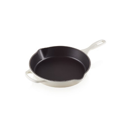 Чавунна сковорода Le Creuset Signature 26 см (Меранг) для всіх плит та духовки, 2л