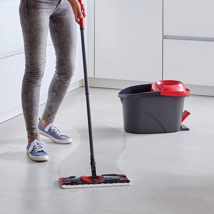 Vileda Ultramax Turbo 2in1: Набір для миття підлоги з відром та мікрофіброю | Телескопічна ручка (75–130 см), система віджиму, для плитки, ламінату та паркету | Еко-упаковка