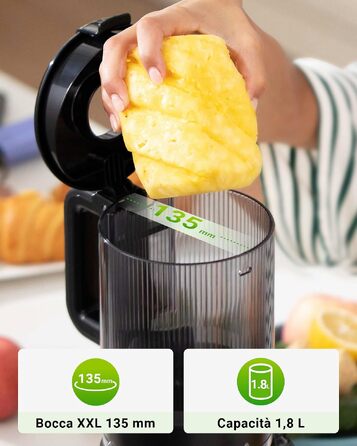 Шнекова соковижималка TUUMIIST Slow Juicer для цілих фруктів та овочів, 1.8 л, глянцевий чорний, 135 мм