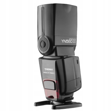 Спалах Yongnuo YN-560 III: дальність 58 м, регульована головка та дифузор