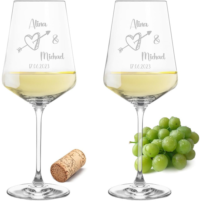 Leonardo Wine Glasses Set of 2 with Wooden Box and Engraving for Him & Her. Only Love Matters. Personalized with Name & Date. Heart-Shaped Glass Leonardo Puccini, 560ml.